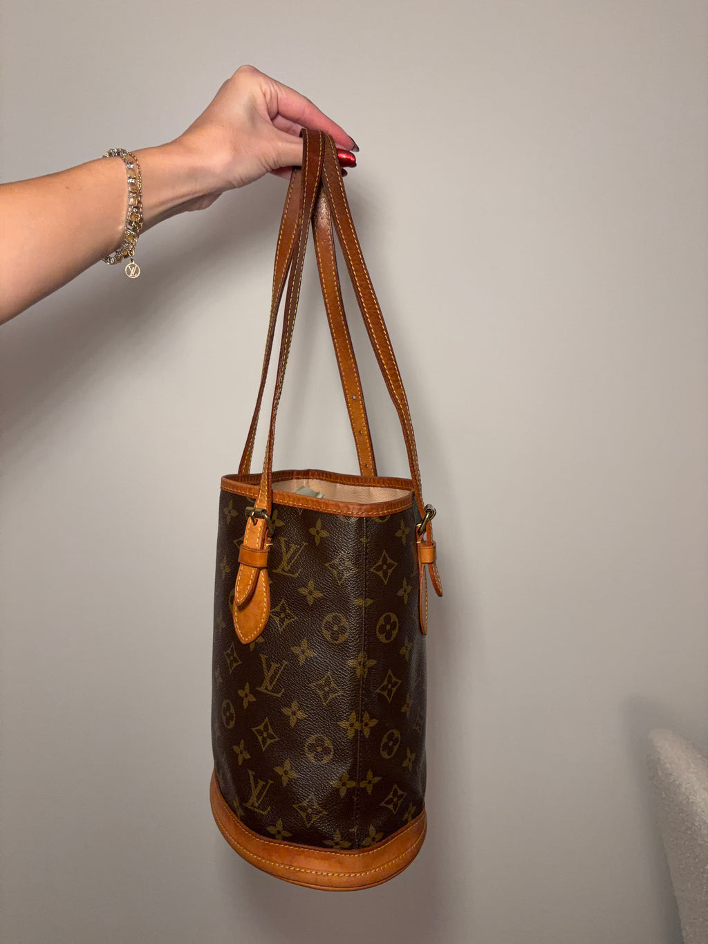 Louis Vuitton Petit Bucket