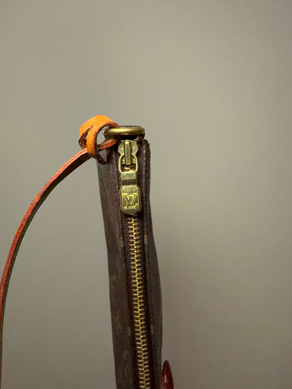 Louis Vuitton Pochette Monogram Shoulder