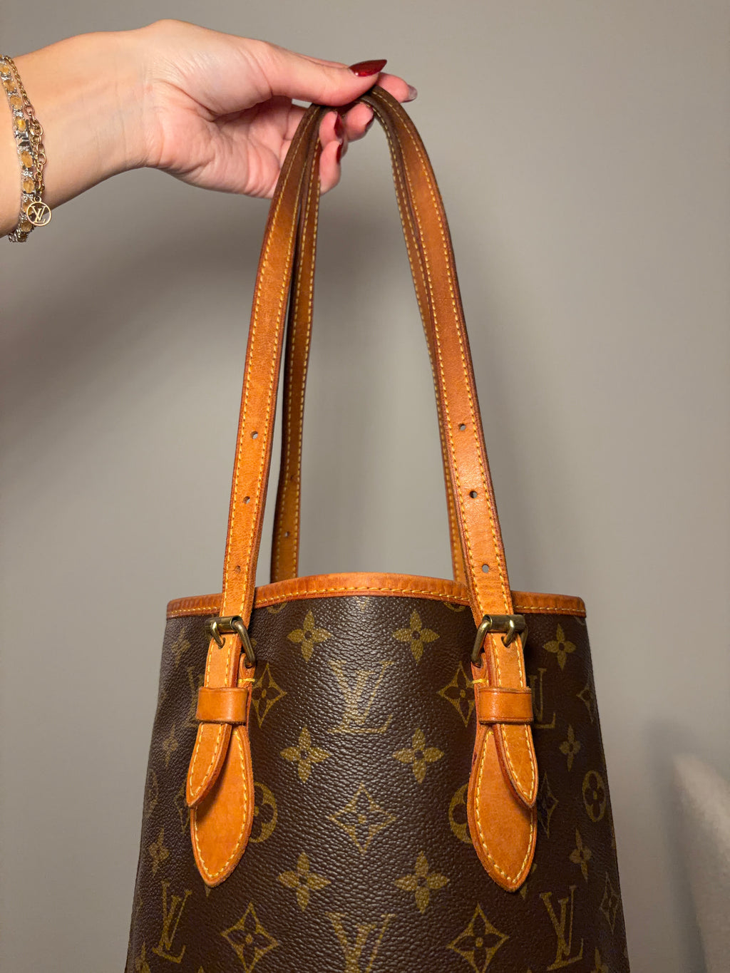 Louis Vuitton Petit Bucket