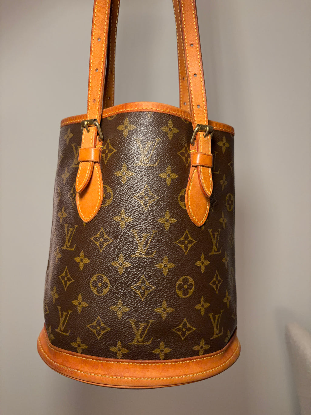 Louis Vuitton Petit Bucket